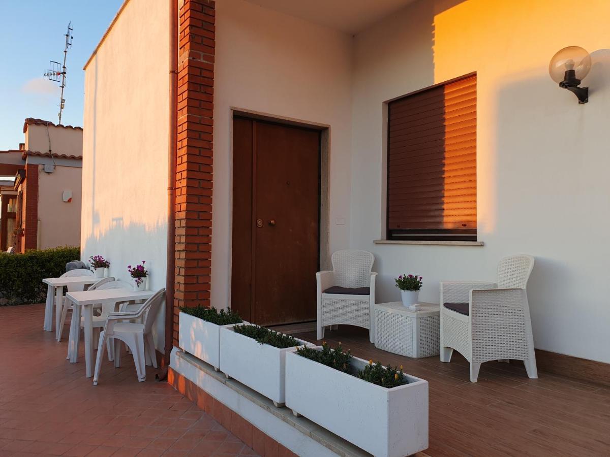 Guest House Al Mare Civitavecchia Exterior foto